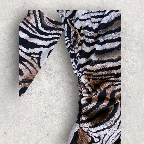 B Smart Zebra Print Dress Women Size 4 - Picture 9 of 11